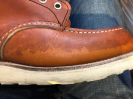 Guide – How to prevent and fix water stains on shoes