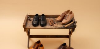 Contest – Win Crown Northampton Ernest Wholecut sneakers