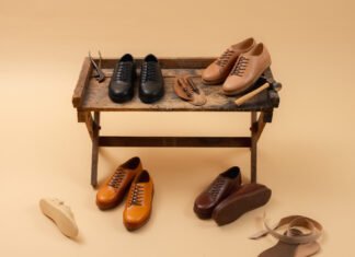Contest – Win Crown Northampton Ernest Wholecut sneakers