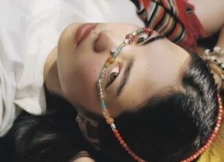 Toilet Roll Bracelets and Spiritual Stones: How China’s Jewelry Labels Are Winning Consumers