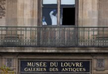 Two suspects in Louvre heist case arrested by French police, report says