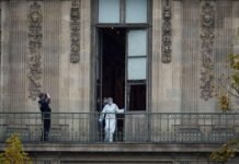Suspects arrested over brazen jewel theft from Paris’ Louvre museum