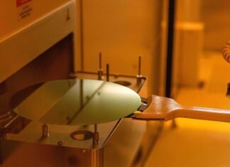 Nexperia crisis highlights major vulnerabilities in auto industry’s microchip supply chains