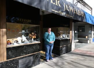 Settlement reached: Cleary Jewelers in Greenfield to relocate