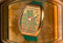 Franck Muller’s Vanguard Mexico Edition is Patina’ed, Slim,
Minimalist