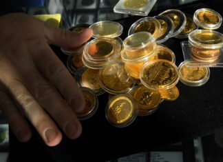 Gold rush on Willamette Street: Record prices fuel boom for Eugene Coin & Jewelry