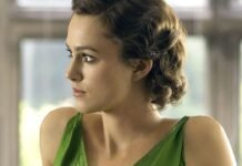The Story Behind Keira Knightley’s Emerald-Green Slip Dress From ‘Atonement’