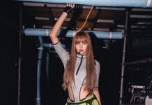 Lisa’s Stylists Brett Alan Nelson and Nan Nist on What Makes the Perfect Tour Look