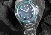 Introducing – The Yema Navygraf Pearl CMM.20 Flaunts a
Mother-of-Pearl Dial and Bezel