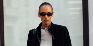 Forget Flats—Everyone With Good Taste Is Wearing These Boots With Jeans and a Jacket