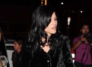 Jeans Are Getting Slimmer — Just Don’t Call Them Skinny