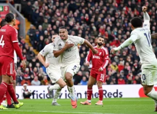 Isak problem worsens as Arne Slot watches Liverpool repeat