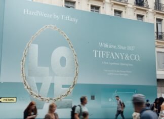 Tiffany, Cartier Are Battling Against Handbags in the Bling Wars
