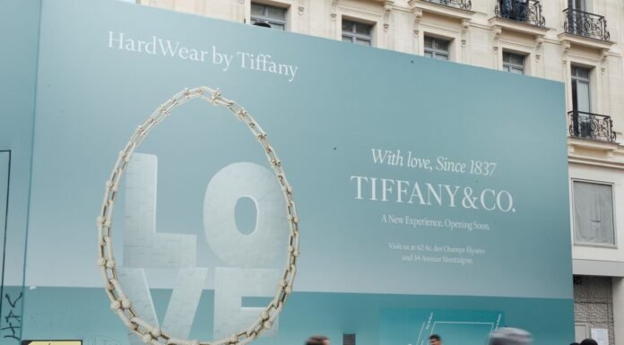 Tiffany, Cartier Are Battling Against Handbags in the Bling Wars