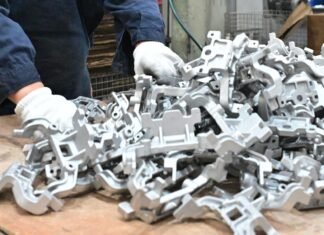 China’s Cheap Auto Parts Flood Europe’s Biggest Car Market