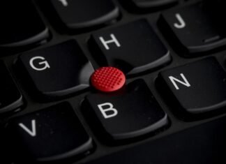 Lenovo Stockpiling PC Memory Due to ‘Unprecedented’ AI Squeeze