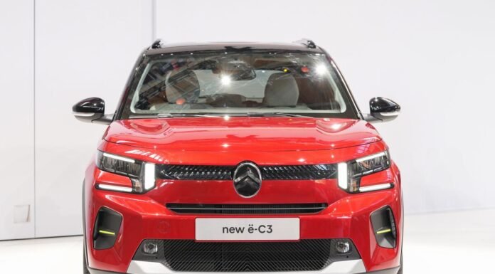 Europe Car Sales Keep Climbing as Automakers Tout Budget EVs