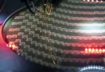 China’s AI Promise Lures Top Asia Fund Away From Korea, Taiwan