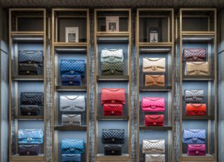 Watch marketplace 1916 Company gets into the handbag resale game with new acquisition