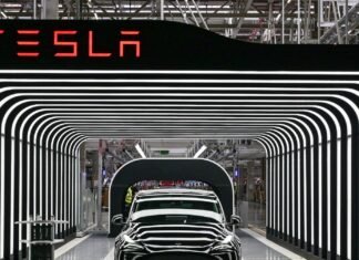 Tesla struggles to course correct from sales skid