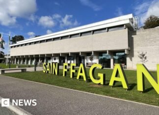 Man pleads not guilty to St Fagans jewellery burglary