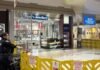 Cambridge jewelry store robbed in smash-and-grab