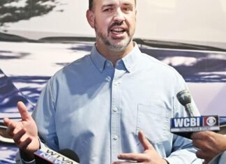 Blue Springs Toyota plant to produce first hybrid-electric Corollas