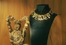 ‘Jewelry is easy to steal and circulate’: When gems vanish without a trace