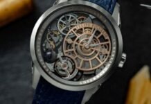 Introducing – The New Felipe Pikullik Mondphase II, a Major
In-House Step for the Indie Watchmaker