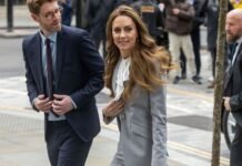 Kate Middleton’s Ruffled Blouse Was a Princess Diana Wardrobe Staple