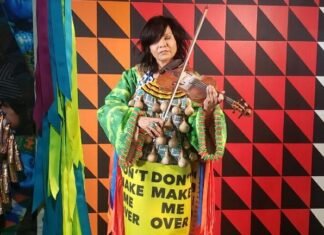 Laura Ortman Is the Transcendent Violinist With Eccentric Style