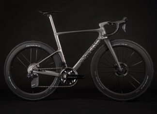 J.Laverack 3D-Printed Hits New Level in Aero Speedform Ti & AM64 Carbon Road Bikes