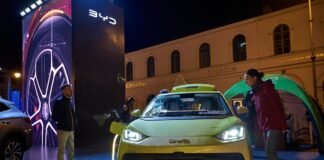 BYD, the Chinese car manufacturer that Musk mocked (and now fears)