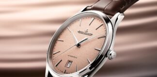Jaeger-LeCoultre adds copper-toned grained dials to the
Master Ultra Thin Date and Moon models
