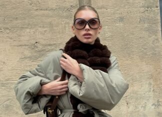 That’s It—This Tights Color Trend and Shoe Trend Combination Is About to Be Everywhere