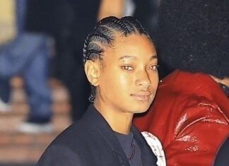 Reminder: This Is the Only Winter Shoe Trend That Doesn’t Look Odd With Bare Legs