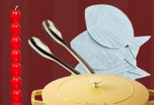 If Your Friend Loved Staud’s Tomato Bag, Chances Are They’ll Also Love These 20 Holiday Gifts