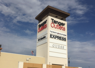 Tanger Outlets announces new gathering area, adds luxury watchmaker, global jewelry brand – Cross Timbers Gazette | Southern Denton County | Flower Mound