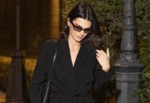 From Pilates in L.A. to Meetings in Paris, Kendall Jenner Can’t Stop Wearing These Classic Designer Flats
