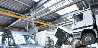 German automotive employment falls to 14-year low