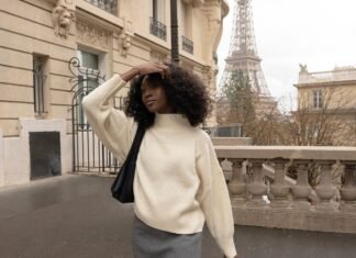 I Save $1493 on My Favorite Designer Fragrances With This French Girl–Approved Hack