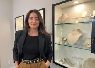 GOLDEN OPPORTUNITY: Local jeweler helps customers profit as gold hits record highs