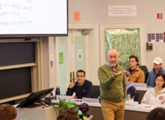 UVA Darden Goes ‘All-In’ on Use of Generative AI in Core Strategy Course