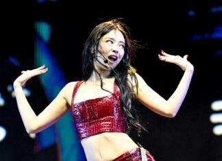 Jennie Is Officially A Headliner