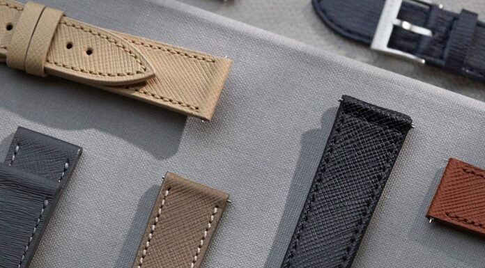 Grained leather straps