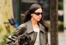 If You Want to Signal That You Have a Cool Job, Wear This Controversial Shoe Trend With Your Trousers