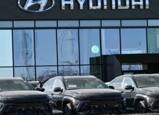 Hyundai and Kia urgently recall over 335,000 vehicles due to melting risk