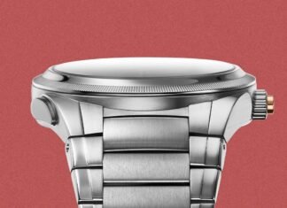 This Sleeper Steel Sports Watch’s Unique Feature Doesn’t Just Tell Time, It Plans the Future
