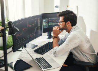 2 Artificial Intelligence (AI) Stocks You Can Buy and Hold for the Next Decade