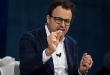 Anthropic’s Dario Amodei Acknowledges Risks of Enormous Investment in A.I.